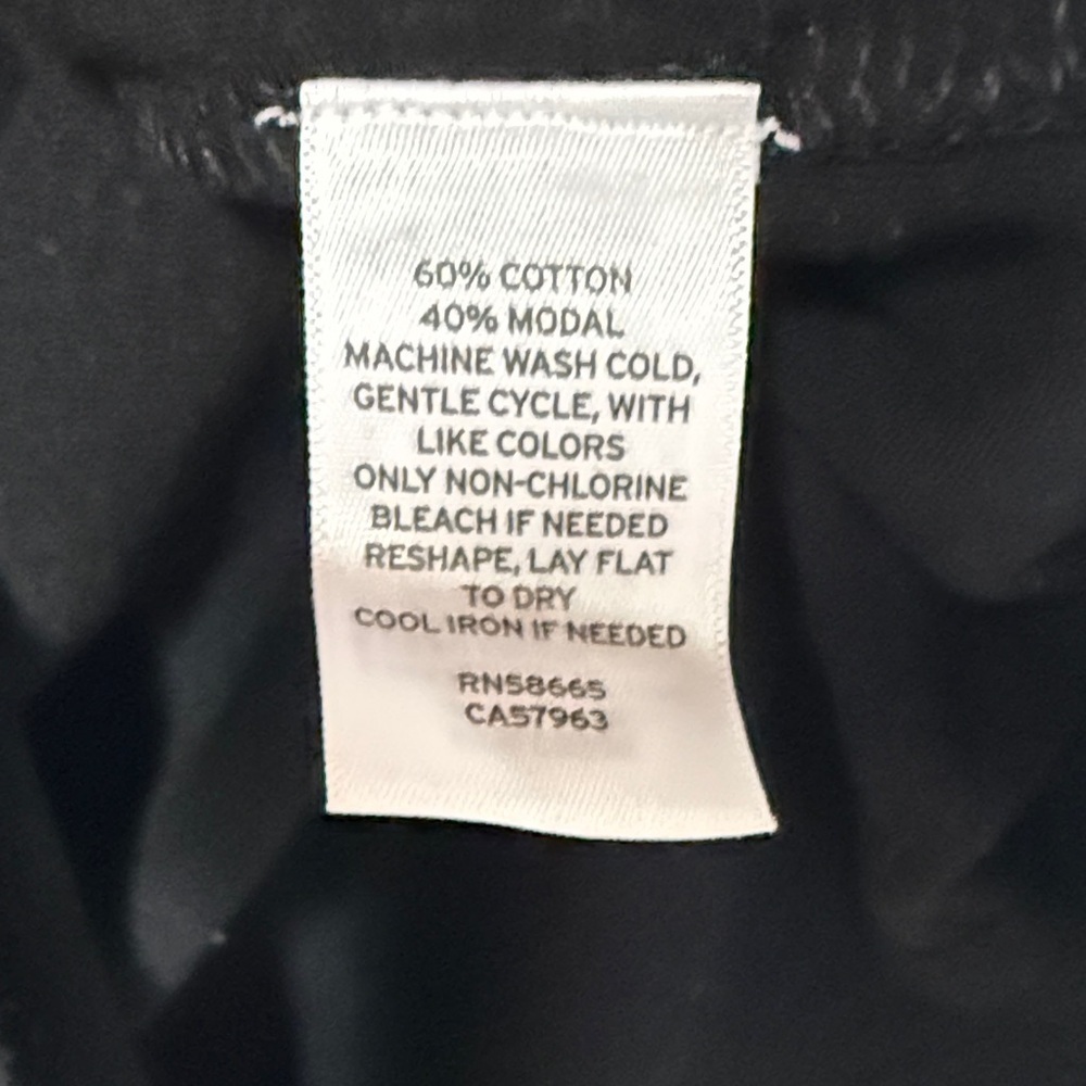 Caslon Women's Black V-Neck Short Sleeve Tee - Picture 3 of 9